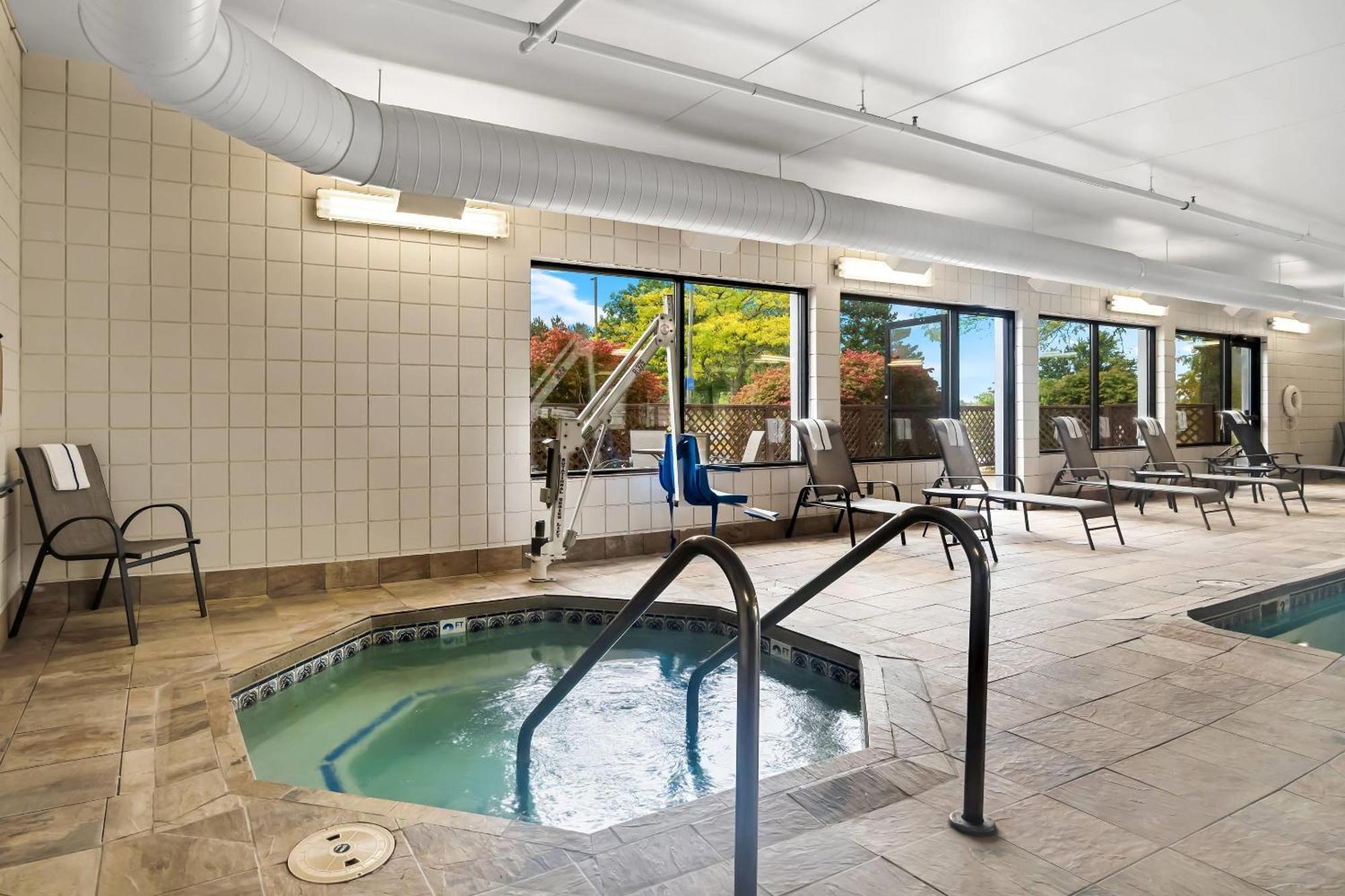 Comfort Inn Cadillac Eksteriør bilde